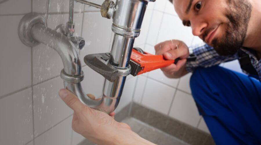 Professional same day plumber services in Othello, WA